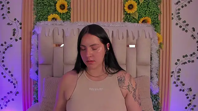 jenifer  power10 online show from November 2025 08:41:02 PM