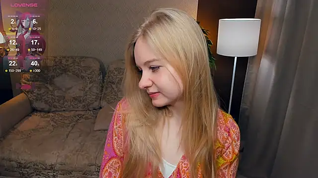 OdelinaFicken online show from March 2025 08:40:01 AM