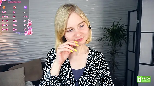 OdelinaFicken online show from November 2025 04:12:02 AM