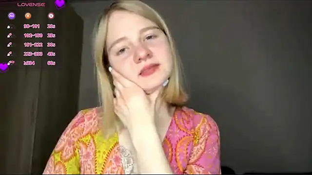 OdelinaFicken online show from March 2026 06:41:02 AM