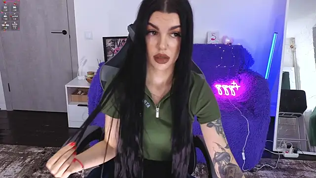 Tiffany lab online show from November 2025 09:43:02 AM