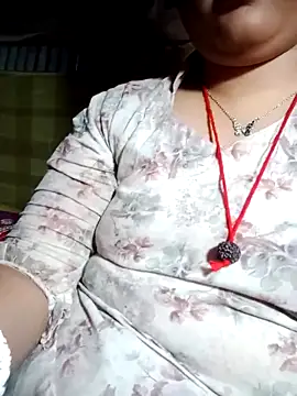 Snapshot of Super-Couple chatting on February 2025 01:00:02 PM Super-Couple online show from February 2025 01:00:02 PM