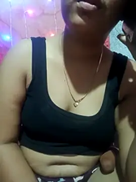 Super-Couple online show from November 2025 08:14:01 AM