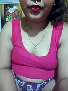 Snapshot of Super-Couple chatting on April 2026 02:45:02 PM Super-Couple online show from April 2026 02:45:02 PM