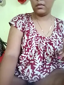 Snapshot of Super-Couple chatting on June 2026 08:39:01 AM Super-Couple online show from June 2026 08:39:01 AM
