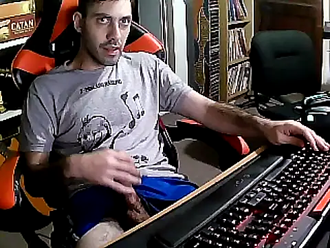 Snapshot of johnwood88 chatting on February 2025 07:09:01 AM johnwood88 online show from February 2025 07:09:01 AM