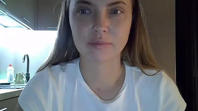 Lucky Anna online show from October 2025 10:47:02 PM