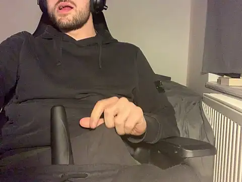 taallguyy 196 online show from February 2025 06:53:01 PM