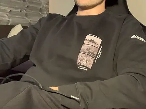 taallguyy 196 online show from March 2025 06:00:01 PM