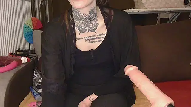 liloucamchaudee online show from February 2026 08:27:02 PM