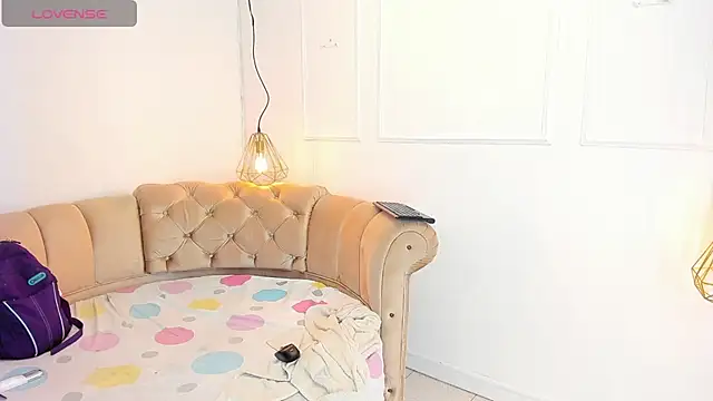 khloeblake online show from February 2025 10:52:01 AM