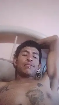Snapshot of carloshot31 chatting on May 2026 07:05:01 AM carloshot31 online show from May 2026 07:05:01 AM