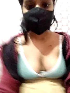 Shivani Tivari online show from December 2024 06:43:02 PM