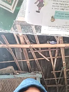 Snapshot of Skinny_Bigass_23 chatting on January 2025 10:37:01 AM Skinny Bigass 23 online show from January 2025 10:37:01 AM