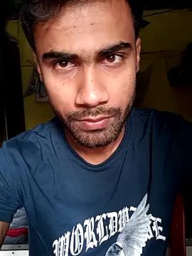 Snapshot of Skinny_Bigass_23 chatting on March 2025 04:32:01 AM Skinny Bigass 23 online show from March 2025 04:32:01 AM