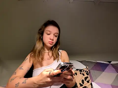 SofiaWaze online show from December 2024 07:27:02 PM