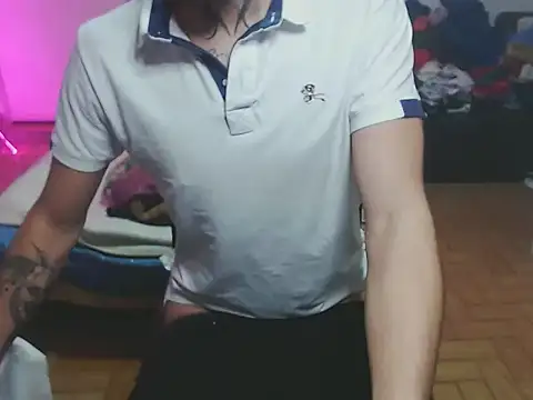 MarceloMilk online show from November 2025 03:23:01 AM