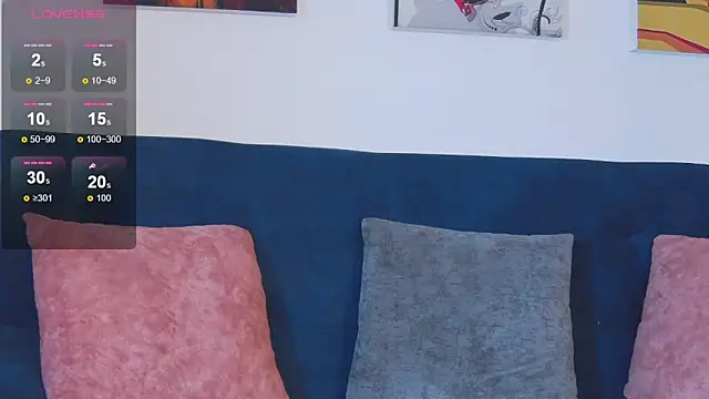 Lunamistyc online show from November 2025 07:58:02 PM