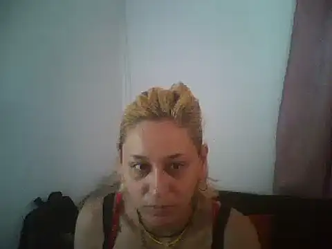 ariana crazzy online show from February 2026 03:39:02 PM