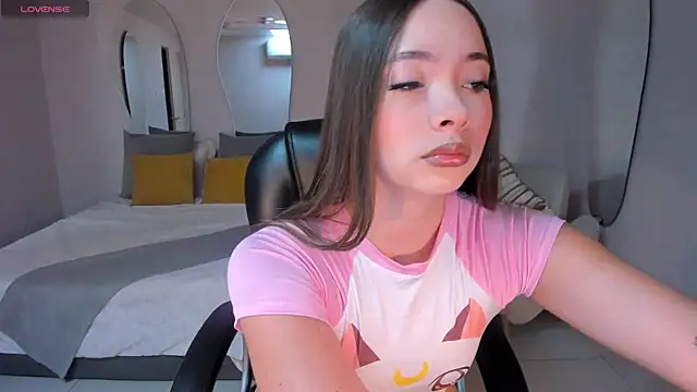 AlinaKravitz online show from September 2025 05:14:01 PM