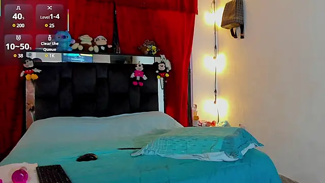 Snapshot of chloe_vasquez710 chatting on February 2025 07:24:02 PM chloe vasquez710 online show from February 2025 07:24:02 PM