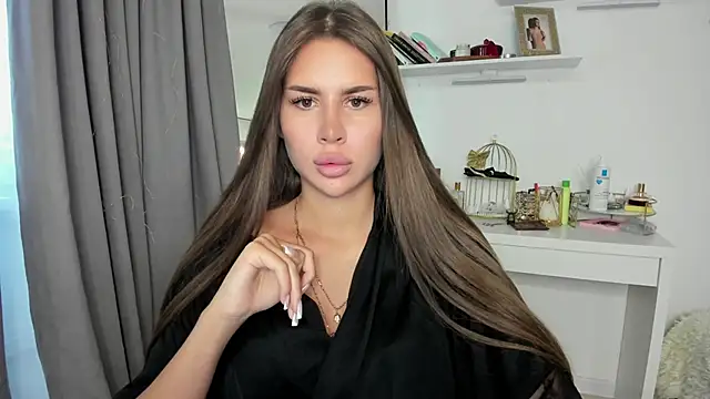 SuraMune online show from March 2025 12:25:01 PM