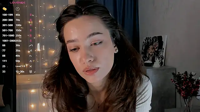 Snapshot of EmeliaReaper chatting on February 2025 11:25:02 PM EmeliaReaper online show from February 2025 11:25:02 PM