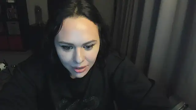 MollyCheiz online show from September 2025 11:16:01 PM