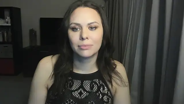 MollyCheiz online show from April 2026 08:53:01 PM