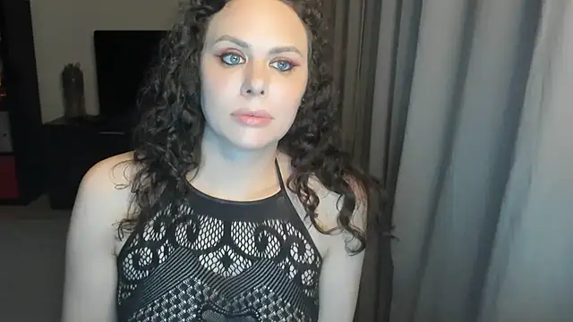 MollyCheiz online show from June 2026 08:35:01 PM