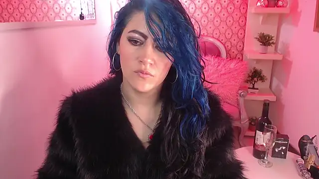 Snapshot of scarleth_blue chatting on October 2025 02:55:02 AM scarleth blue online show from October 2025 02:55:02 AM