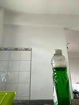 Macadiez10 online show from November 2025 03:45:02 PM