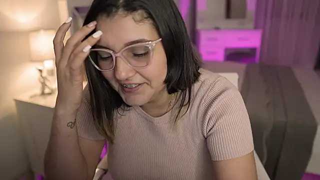 Camilaa bueno online show from January 2025 04:23:01 AM