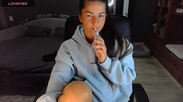 Aria Dl online show from September 2025 03:36:01 PM