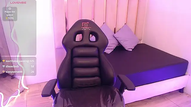 Snapshot of Andy_tay1 chatting on March 2025 06:28:02 AM Andy tay1 online show from March 2025 06:28:02 AM