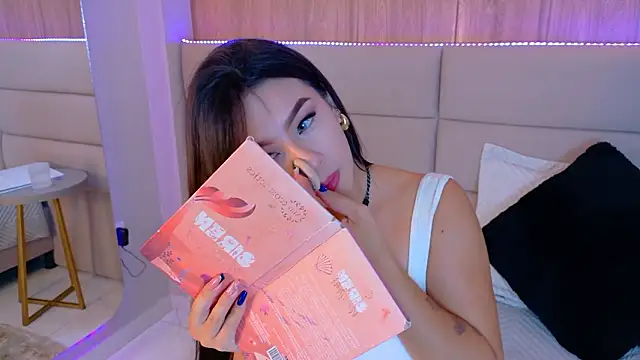 EymiCuper online show from March 2026 09:11:01 PM