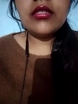 Love-Veronica online show from February 2026 01:28:02 PM