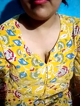 Love-Veronica online show from March 2026 06:05:02 PM