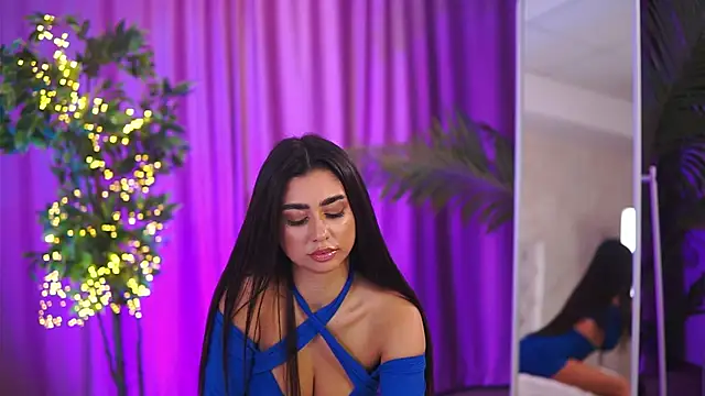 YemayaLuna online show from December 2024 08:18:01 PM