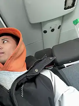 Snapshot of lilywithpuppy chatting on February 2026 03:29:02 PM lilywithpuppy online show from February 2026 03:29:02 PM