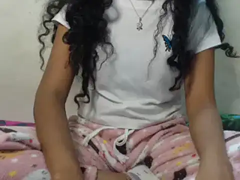 Snapshot of Nolimtslove chatting on February 2025 10:47:02 AM Nolimtslove online show from February 2025 10:47:02 AM