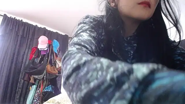 princehermosa44 online show from October 2025 09:26:02 PM