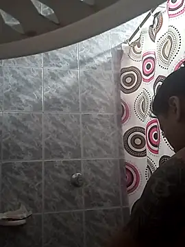 Naomy veracruz  online show from December 2025 09:59:02 AM