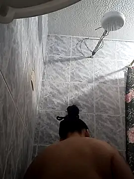 Naomy veracruz  online show from July 2026 01:04:02 PM