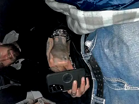 Snapshot of Fuckboy4public chatting on October 2025 11:00:01 AM Fuckboy4public online show from October 2025 11:00:01 AM