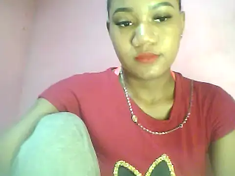 Snapshot of Fariana01 chatting on December 2024 01:31:02 AM Fariana01 online show from December 2024 01:31:02 AM