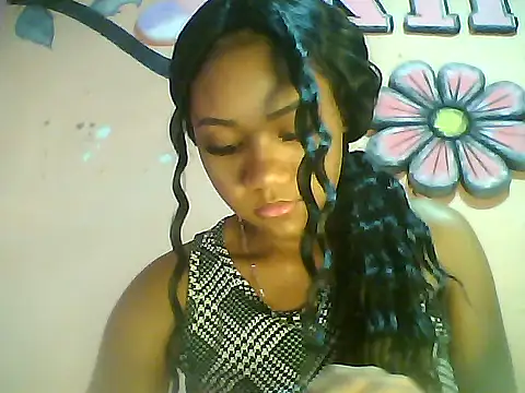 Snapshot of Fariana01 chatting on January 2025 10:50:02 PM Fariana01 online show from January 2025 10:50:02 PM