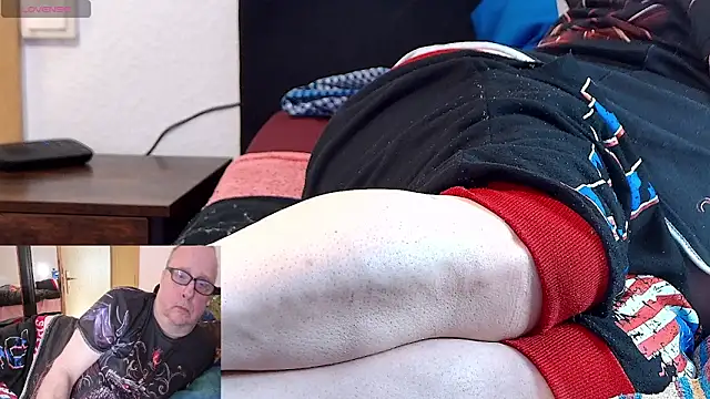 Manfred1012 online show from March 2026 03:15:02 PM