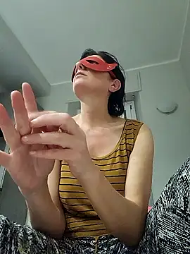 Vagabondainnamorata online show from December 2025 04:15:01 PM