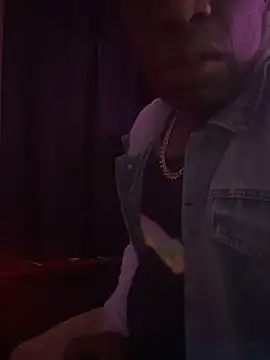 Snapshot of Bignc chatting on October 2025 05:46:02 PM Bignc online show from October 2025 05:46:02 PM